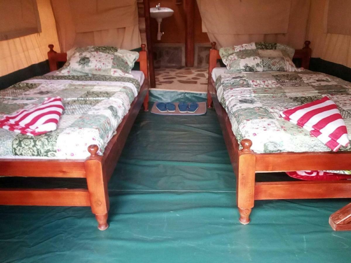 Ruhija Community Rest Camp Bed & Breakfast Kabale Exterior foto