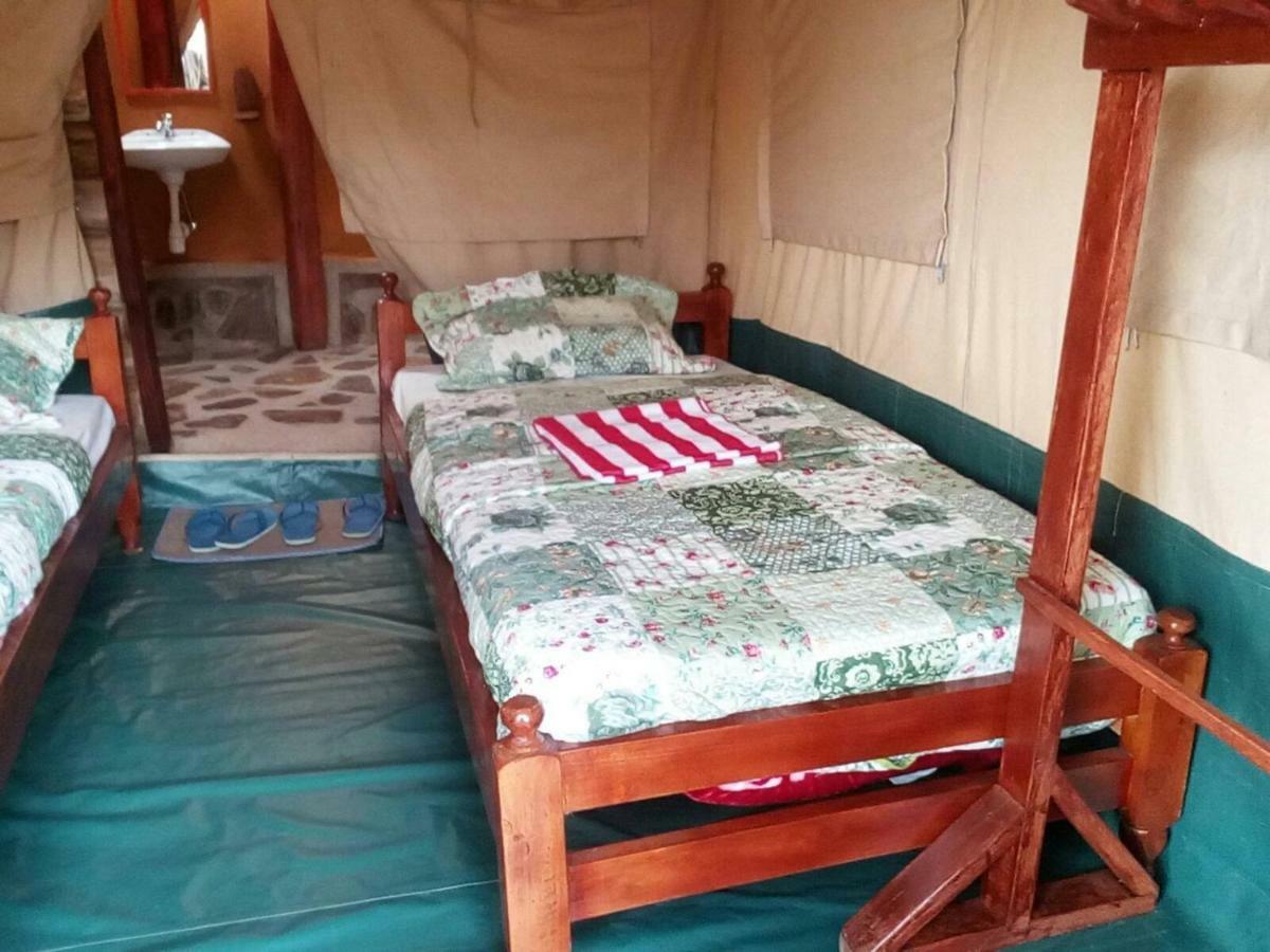 Ruhija Community Rest Camp Bed & Breakfast Kabale Exterior foto